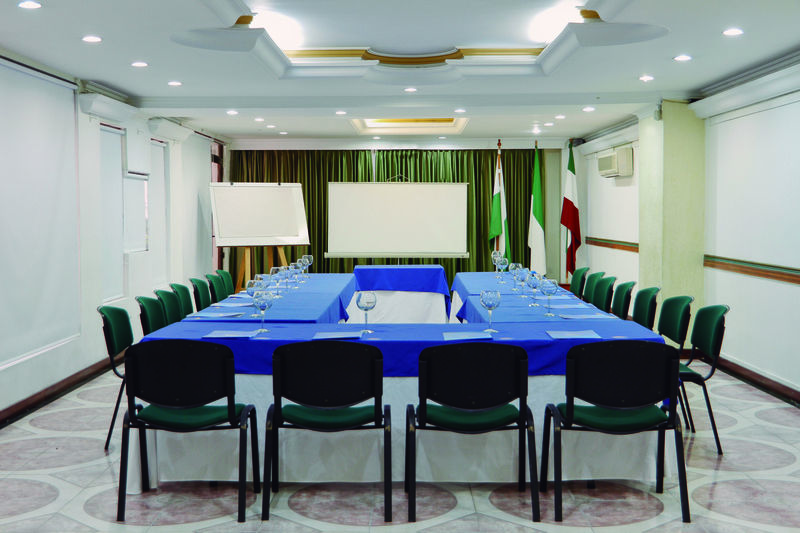 מדיין Hotel Casa Laureles מראה חיצוני תמונה